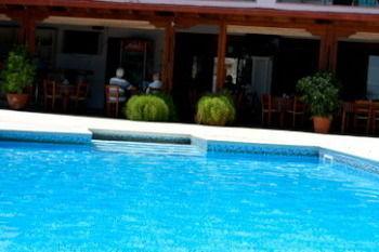 Pissouriana Hotel Apartments Esterno foto